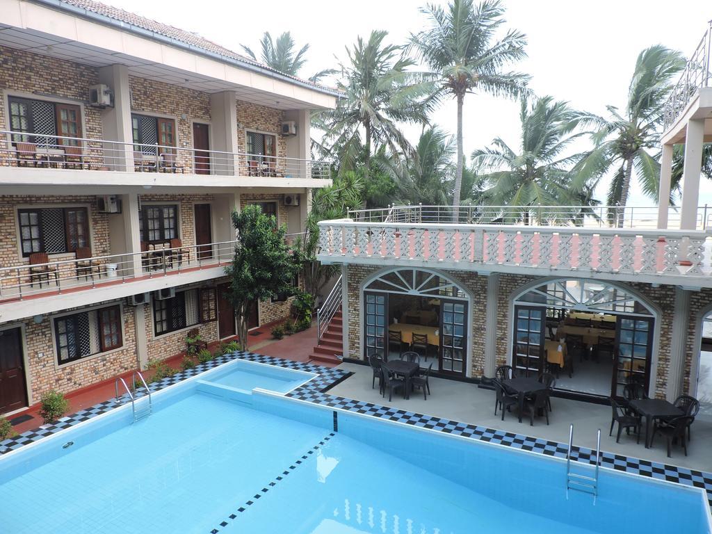 Oasis Beach Resort Negombo Exteriér fotografie